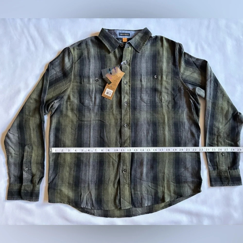 LuxePerformance Men’s  Long Sleeve Shirt Button Down Size Large Stretch Flannel